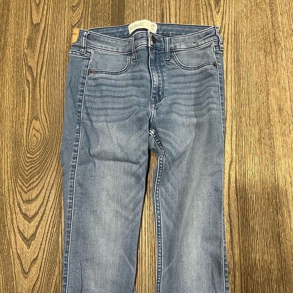 Abercrombie & Fitch Legging Jeans Pockets Stretch Denim Medium Wash Size 28/6 - Picture 3 of 9